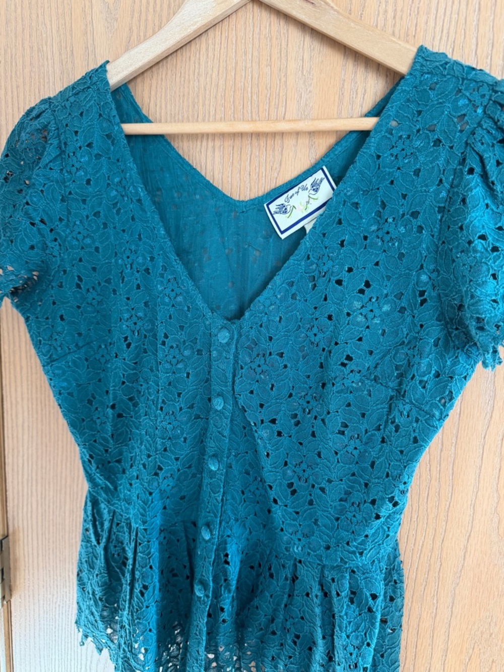 Anthropologie Two of Us Soft Lace Button Front Green Teal Blouse Women’s Size 4 - Picture 2 of 11